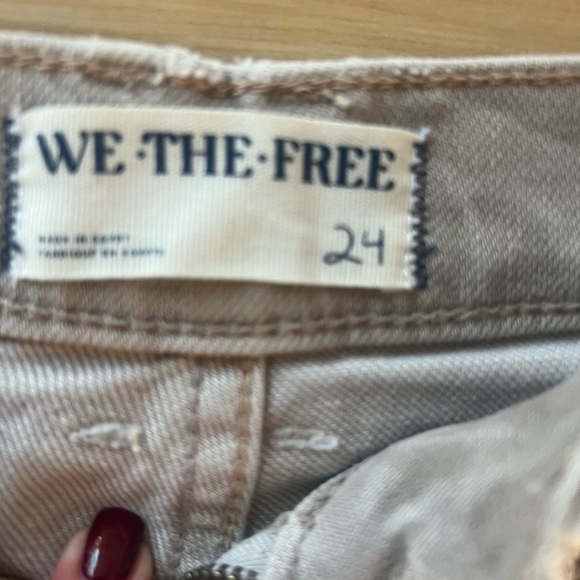 We The Free Risk Taker high rise straight jeans in taupe size 24 - Picture 9 of 12